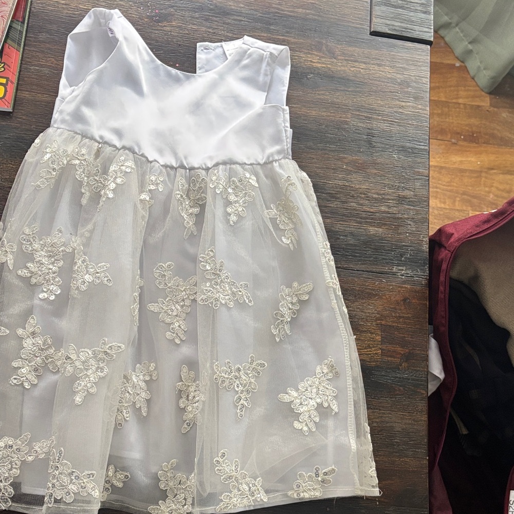 Blueberi Boulevard White Floral Lace Kids Formal Dress